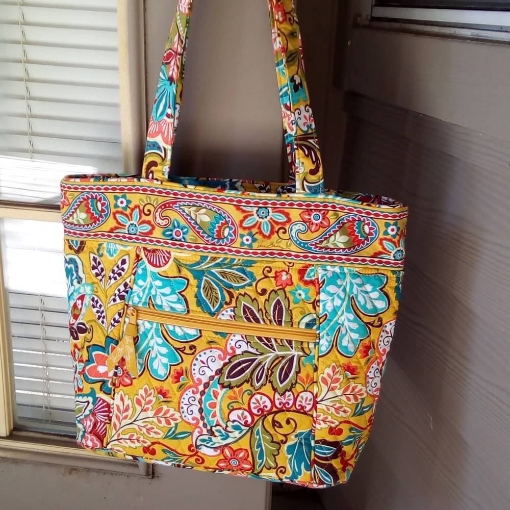 Vera Bradley handbag